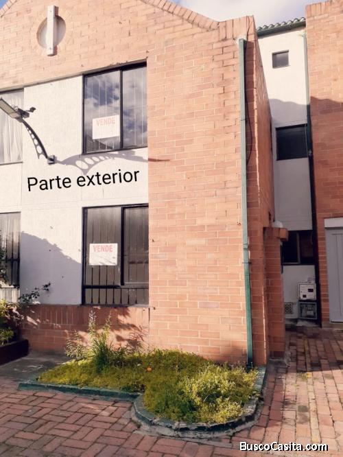 VENTA DE CASA EN QUINTAS DE SANTA BARBARA (BOGOTA)