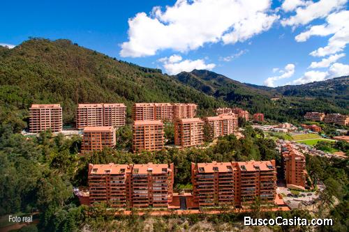Apartamento 326m2 (342m2 con terrazas) conjunto Cerros de Los Alpes, Usaquén, Norte de Bogotá