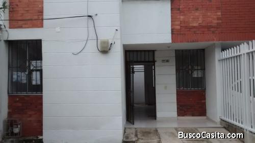 Vendo casa 2 plantas en los Altos de los Robles soledad Atlantico
