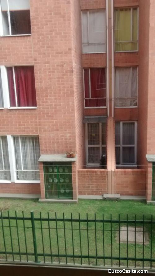 VENDO APARTAMENTO 2 ALCOBAS   EN SEGUNDO PISO