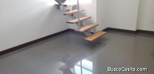 Venta Apartamento Pent House Laureles.