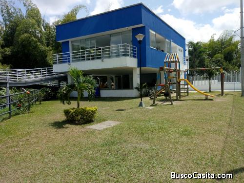 hermosa,oprtunidad motivo viaje urgente