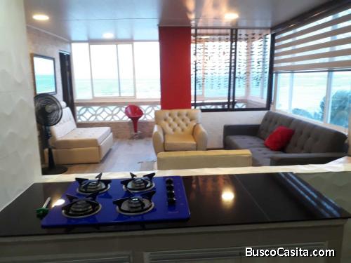 apartamento frente mar con piscina a 40 metros de la playa de spratti Bight