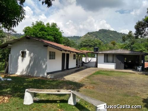 Hermosa finca en Anapoima