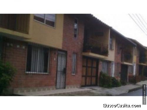 Venta de casa en Rionegro Jardines de la Católica