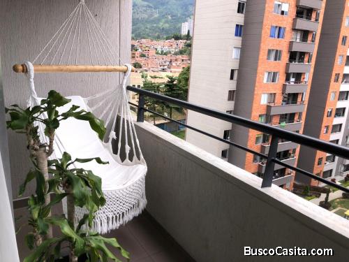 VENTA APARTAMENTO PEQUEÑO EN UNIDAD PITRIZA LA ESTELLA, HERMOSO Y BIEN UBICADO