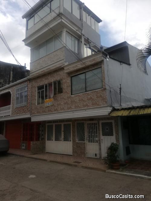 ESPECTACULAR CASA  COMERCIAL