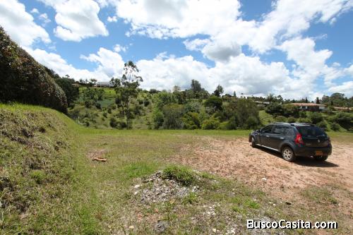 Excelente lote en Llanogrande, unidad cerrada