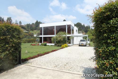 Casa campestre en Guarne, vereda La Clarita