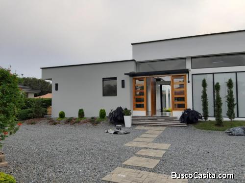 Casa para la venta en Llano Grande- Rionegro