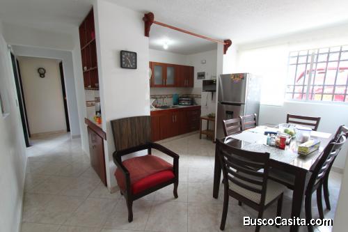 Casa esquinera en Guarne, barrio Las Acacias