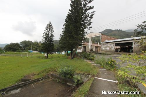 Lote industrial en Copacabana 15.000 M2