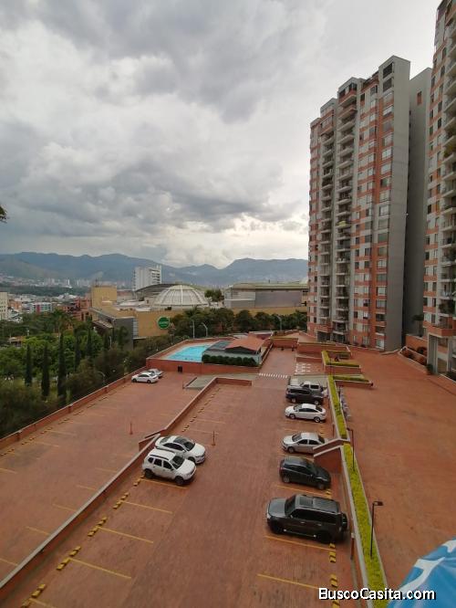 VENDO APARTAMENTO EN EL POBLADO -MEDELLÍN 