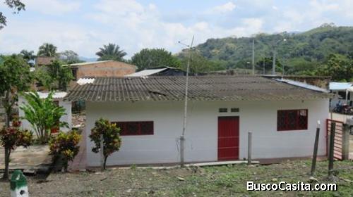 UBICACIÓN PRIVILEGIADA LOTES Y CASA-LOTES