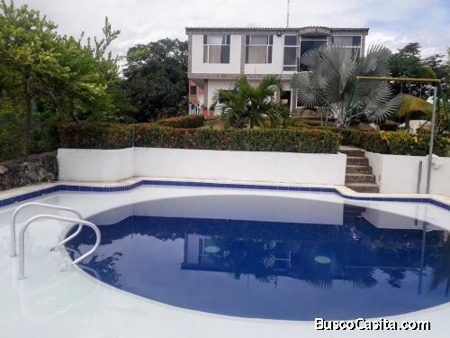 Hermosa quinta en alquiler melgar