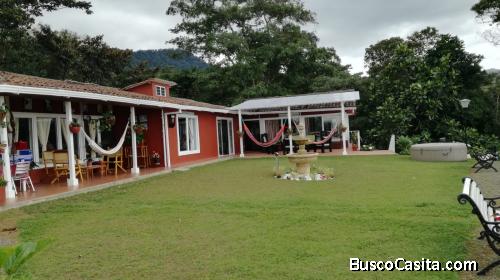 LINDA CASA CAMPESTRE EN EL KM. 28 VIA AL MAR