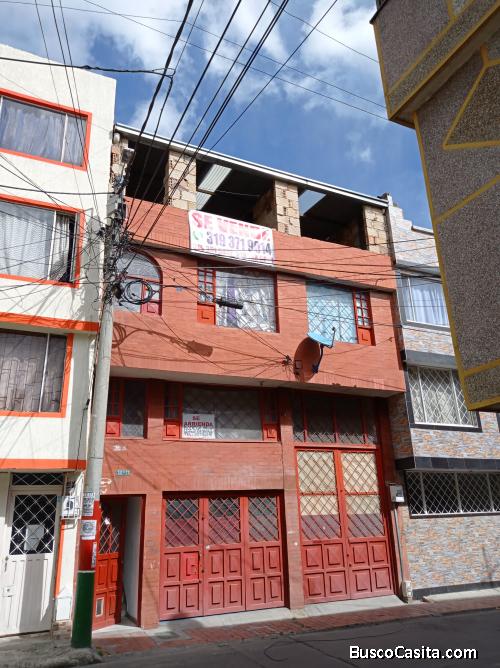 CASA RENTABLE EN SUBA, APARTEMENTOS, LOCAL Y BODEGA