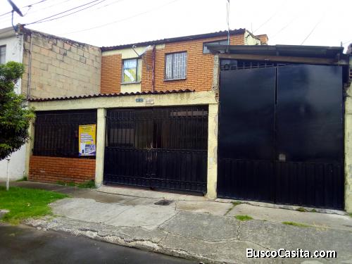 ECONOMICA GRANDE Y DE 2 APARTAMENTOS EN FLORALIA BOGOTÁ