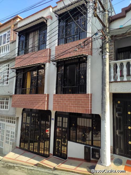 Vendo Casa Urbanización Hacienda Piedrapintada