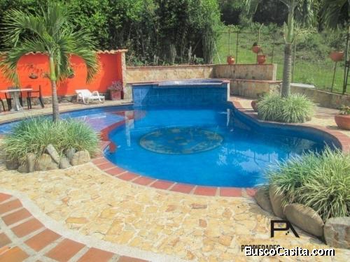 FINCA EN COPACABANA cod 240