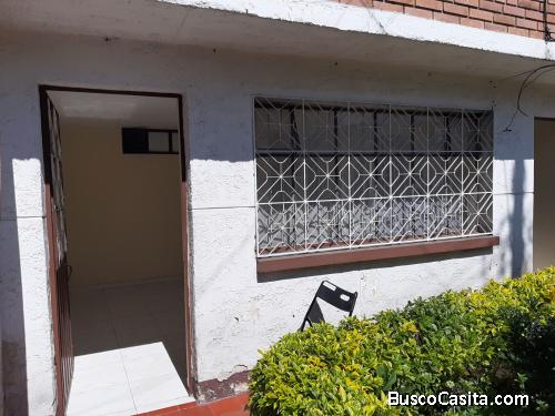 EXCELENTE UBICACION APARTAMENTO DOS ALCOBAS ILUMINADO PRIMER PISO