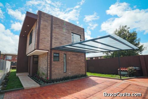SE VENDE EXPECTACULAR CASA CAMPESTRE CAJICA