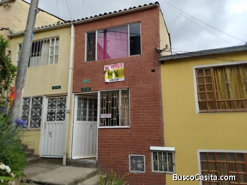 SE VENDE CASA LIBERTADORES NUEVA DELY