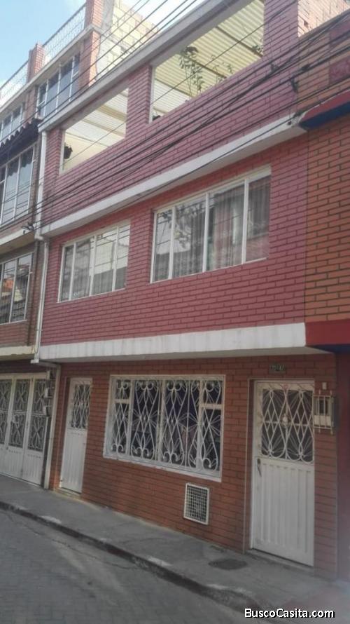 Casa Grande con Buena Ubicación Olarte