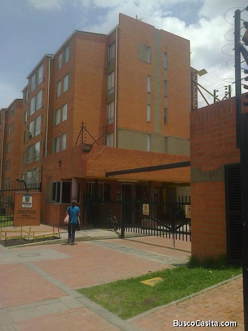 Gran Oportunidad Apto Zona Residencial y Comercial