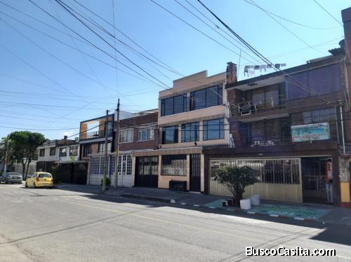 EXCELENTE UBICACION APARTAMENTO TRES ALCOBAS ILUMINADO SEGUNDO PISO