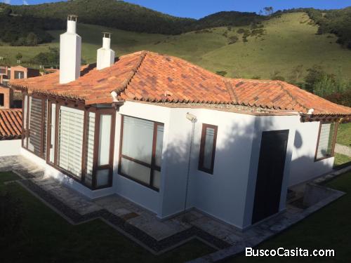 ENCENILLOS DE SINDAMANOY 1 PISO 2 NIVELES 255 METROS 