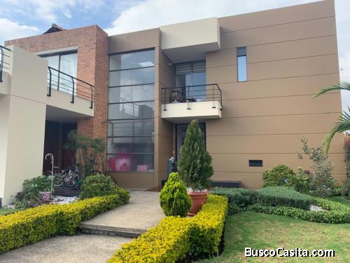 Campestre Casa 290 metros lote 480  dos pisos lindisima