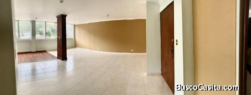 Apartamento en Santa Mónica Residencial