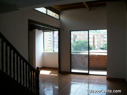 se vende dúplex en Calasanz 