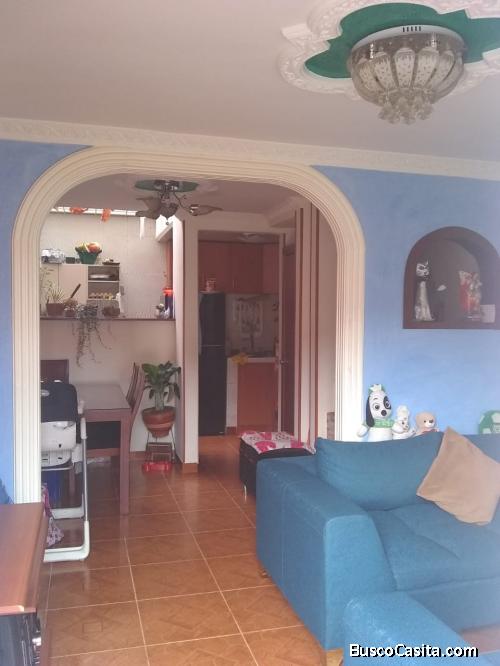 SE VENDE HERMOSA CASA!!!! CELULAR: 3007132959 - 3054238527 - FIJO: 3090059