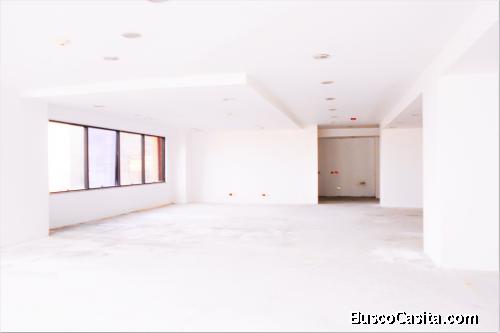 Arriendo oficina en exclusivo sector