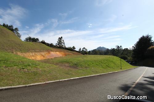 Lote en venta La Ceja- Antioquia, Unidad cerrada 