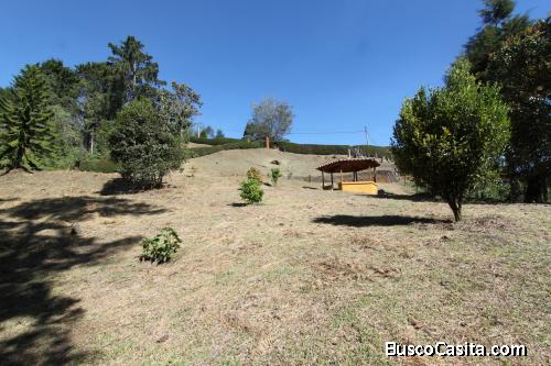 Lote en unidad cerrada Guarne