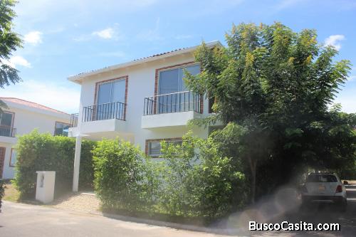 VENTA CASA VACACIONAL GIRARDOT NARIÑO