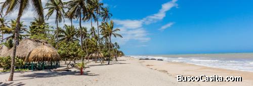 Se Vende Hotel con Piscina en La Playa de Palomino, La Guajira