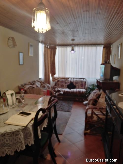 SE VENDE APARTAMENTO TERCER PISO EN CASABLANCA 32, KENNEDY, BOGOTÁ