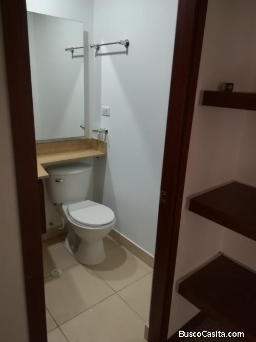 Apartamento en arriendo San Remo