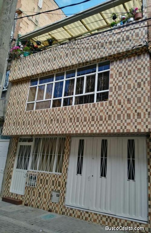 ¡Gran Oportunidad! Casa Hermosa Con 3 Pisos Independientes