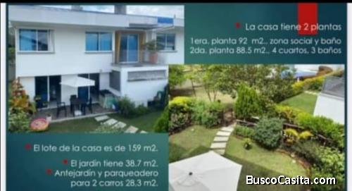 Hermosa Casa Campestre en Ibague, 4 habitaciones, zona comun con piscina en Ib