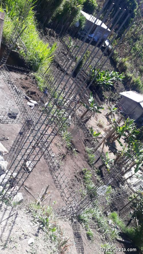 Venta de lote con estructura  