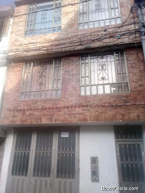 Casa en venta e Bogota barrio Bilbao