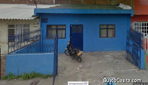 Se vende CASA-LOTE ideal para ampliar y construir mas pisos.