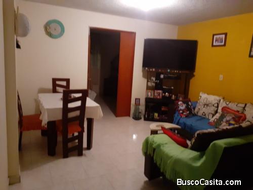 Vendo o Permuto casa de tres pisos totalmente independientes