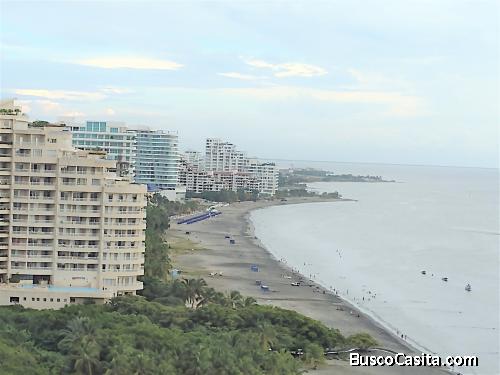 Apartamento con Frente Playa en el Rodadero, Santa Marta, Colombia 