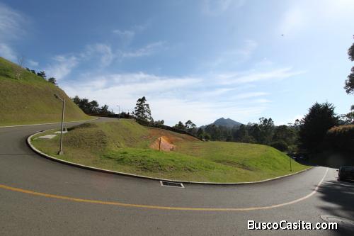 Lote en venta La Ceja- Antioquia, Unidad cerrada 